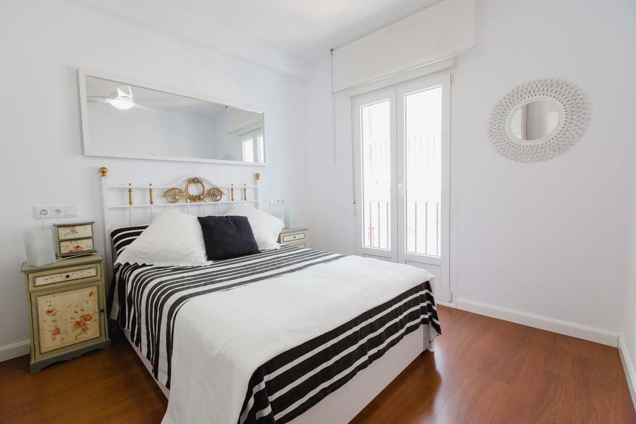 Apartamento A Un Pasito Del Mercado Cádiz Exteriör bild